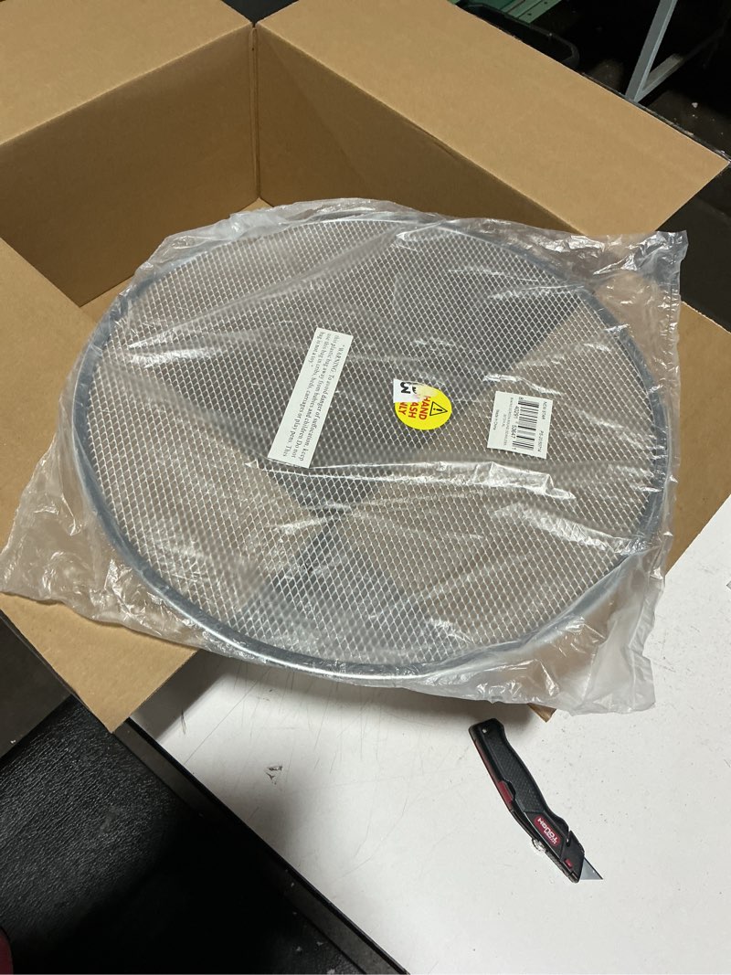 Condition photo showing Good Condition for New Star Foodservice Restaurant-Grade Seamless Aluminum Pizza Baking Screen, 20 Inch 20-Inch