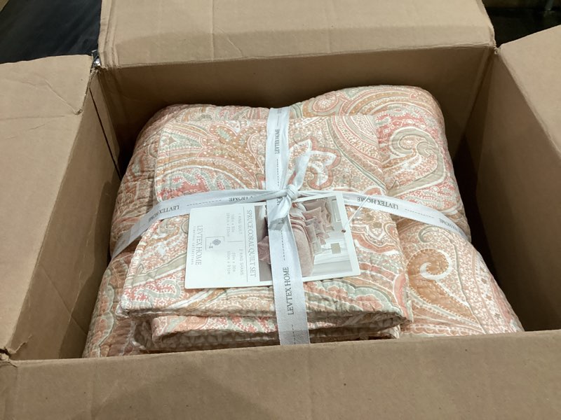 Condition photo showing Good Condition for levtex home - spruce coral quilt set - king/cal king quilt (106x92in.) + two king pillow shams (36x20in.) - paisley pattern in coral and tan - reversible - cotton king coral