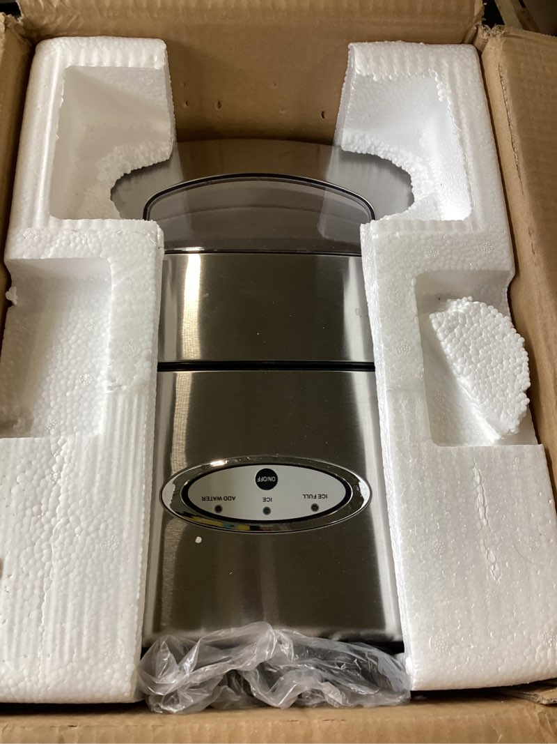 The Countertop Ice Maker