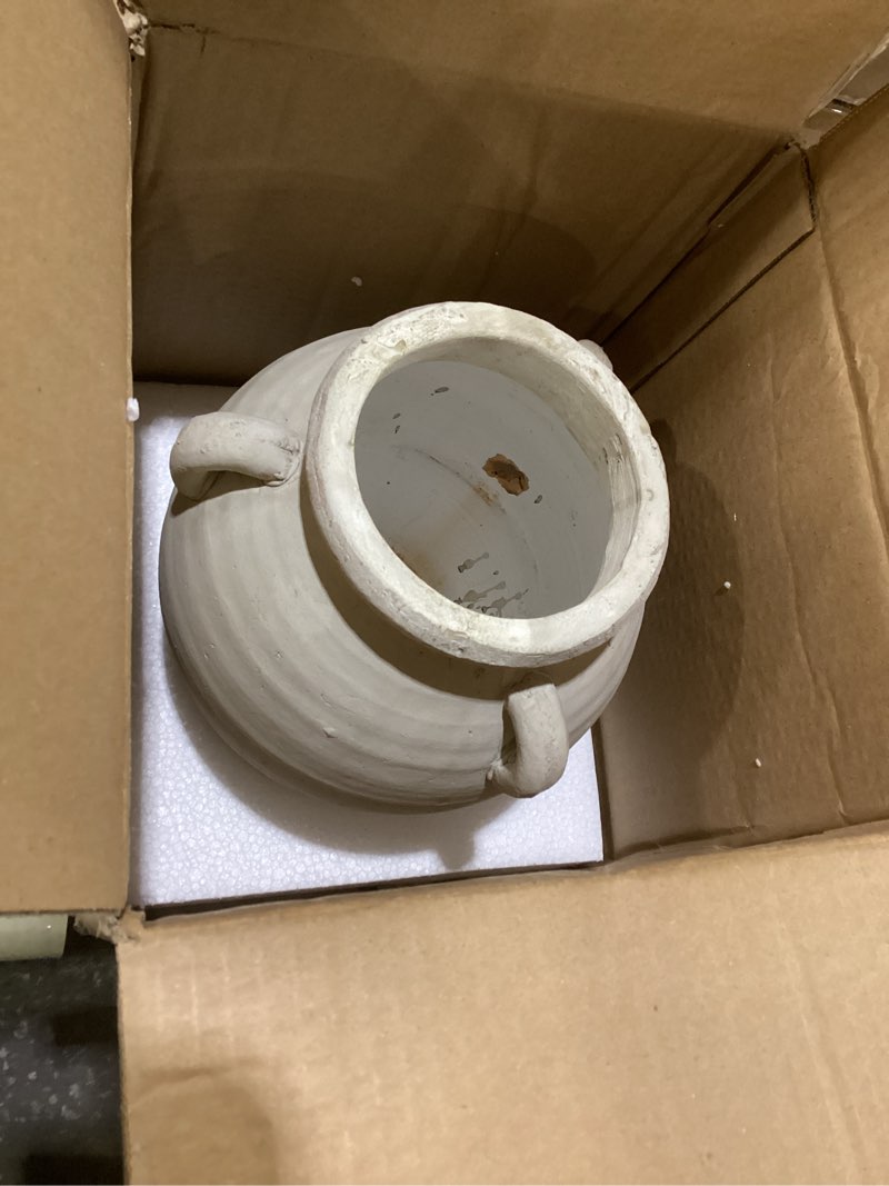 Condition photo showing New/Like New for Mulberry Lane Co. White Vase - Antique Terracotta Vase for Pampas Grass, Pottery Barn-Inspired, Anthropologie Home Decor Style, Jarrones Decorativos para Sala, Boho Chic, Home Decor