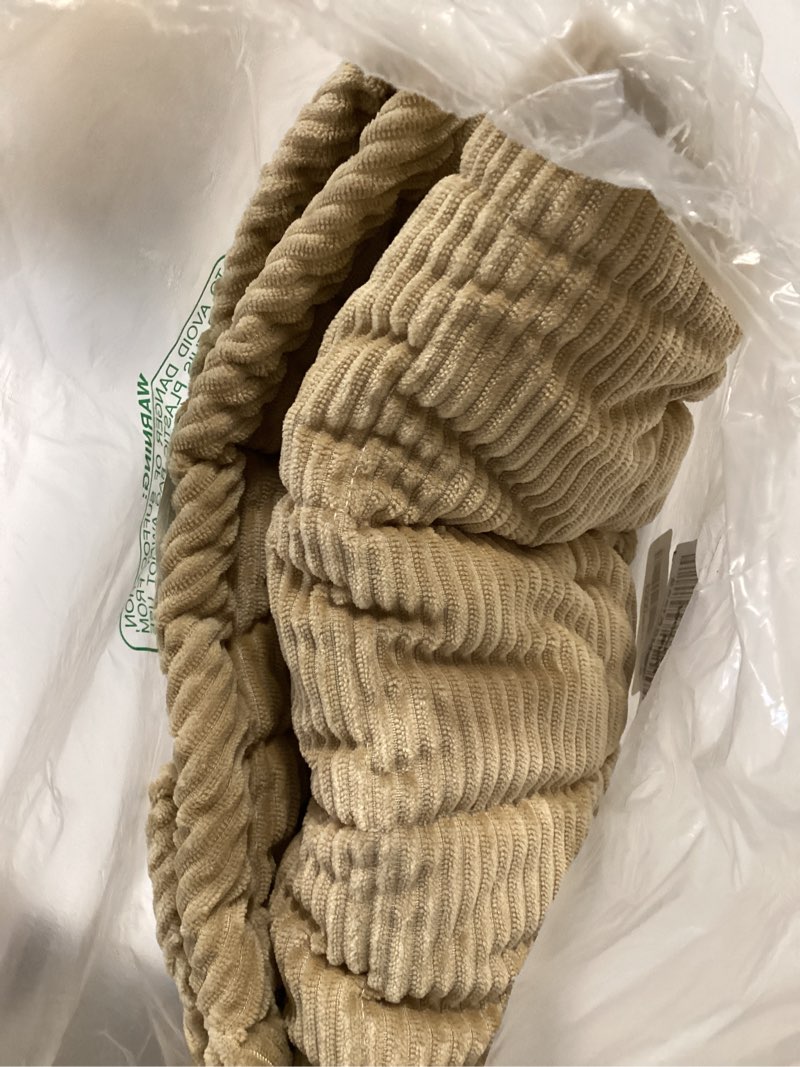 Condition photo showing Good Condition for higogogo lumbar support pillow case for recliner chair/accent chair/couch/office chair, tufted corduroy back support cushion for elderly, recliner cushions for back rest, pain relief, reading, coffee coffee large