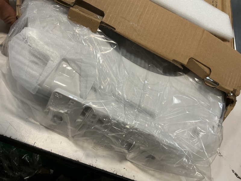 Condition photo showing Good Condition for delta faucet morgan elongated slow-close white toilet seat with non-slip seat bumpers, white 811903-wh transitional slow close