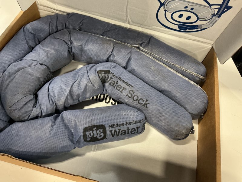 Condition photo showing Good Condition for pig mildew-resistant absorbent sock | water absorbing snake | 3" w x 4' l | absorbs up to 1 gal per sock | 2 count | pm50070 3" w x 4' l 2-pack blue