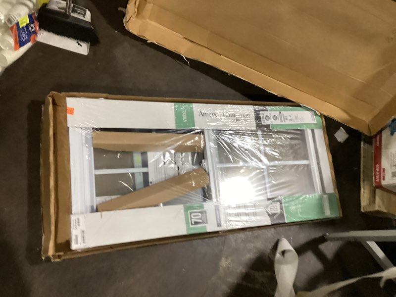Condition photo showing Good Condition for american craftsman 70 series vinyl window