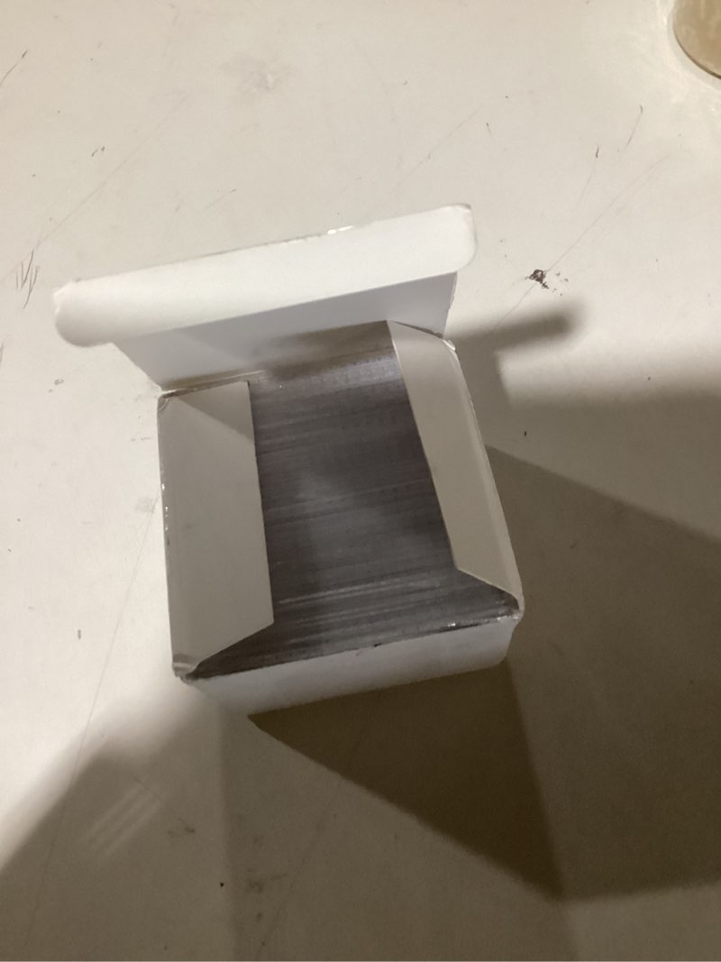 Condition photo showing Good Condition for ETEKJOY 100 PCS 125KHz RFID Proximity ID Cards Token Tag Key Card for Entry Access Control System for Electronic Door Cabinet Lock Read-Only