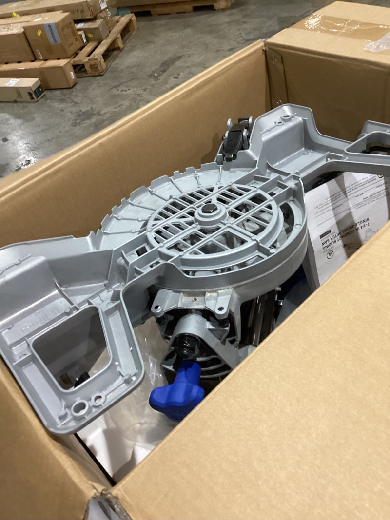 kobalt 7-1/4-in 10-amp single bevel compound corded miter saw