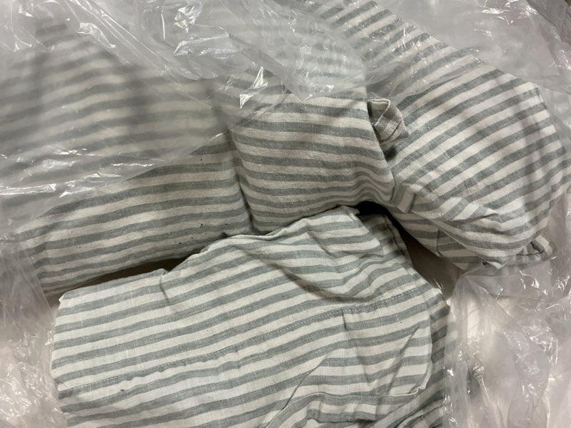 Condition photo showing Good Condition for european linen sheet set, full, mist/white stripe