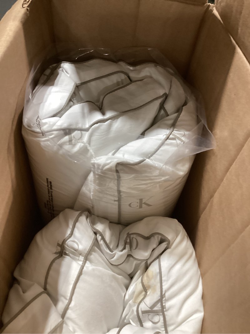 Condition photo showing Good Condition for Calvin Klein Logo Medium 20" x 36" King Size Set of 2 Bed Pillows for Sleeping, White King Medium