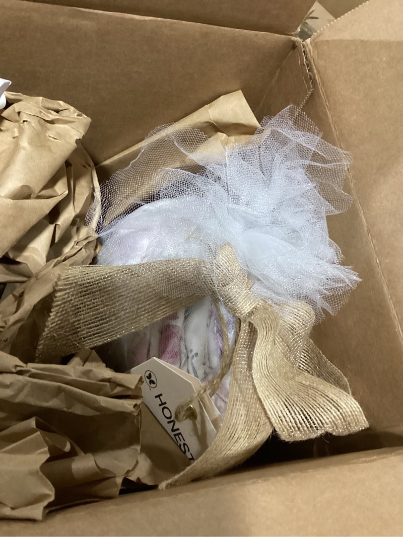 Condition photo showing Good Condition for the honest company diaper cake diapers baby personal care plant-based wipes, rose blossom, regular size, 1 8-14 lbs, 35 count 35 count (pack of 1) rose blossom