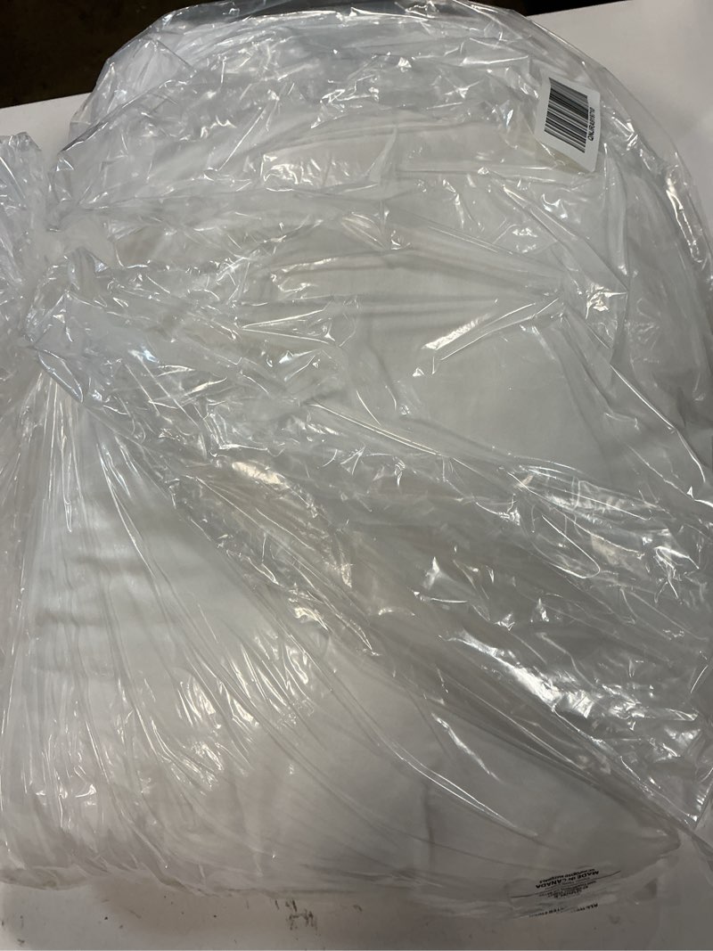 Condition photo showing Good Condition for premium down alternative pillow, standard, medium