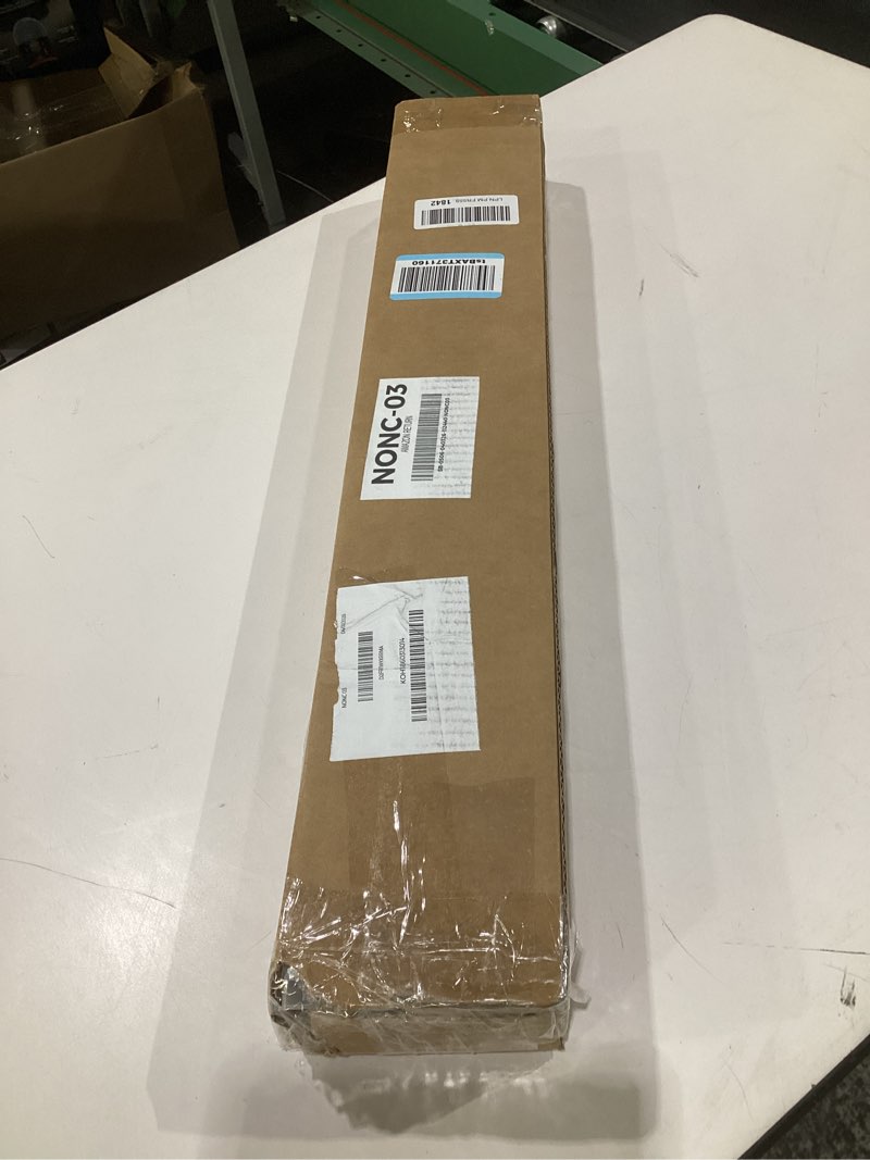 Condition photo showing Good Condition for cordless blinds