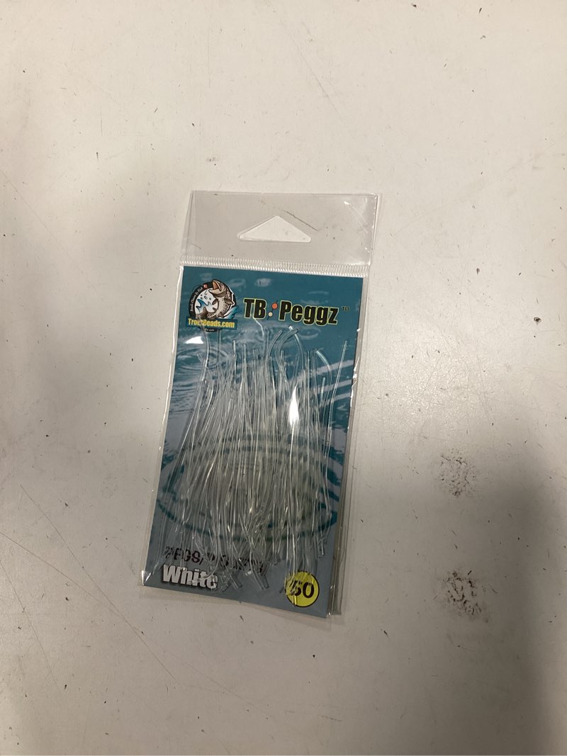 Condition photo showing New/Like New for troutbead peggz (50) trans-white(clear)