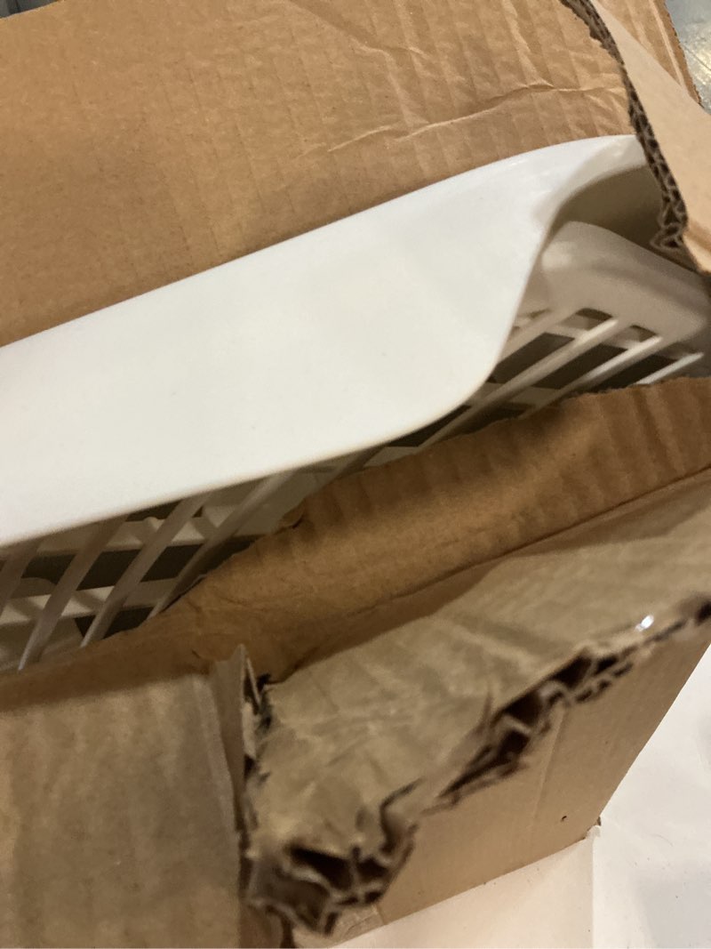 Condition photo showing Good Condition for litter box ramp,litter box step with filter function,litter trapper with flaps on both sides box,easy entry to kittens & senior cat