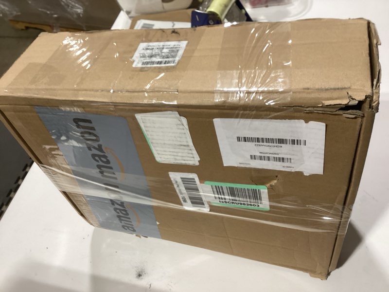 Condition photo showing Good Condition for Higher Hangers Non-Slip Velvet Hangers, Slimline Space Saving Hangers for Clothes, Closet Organizer 