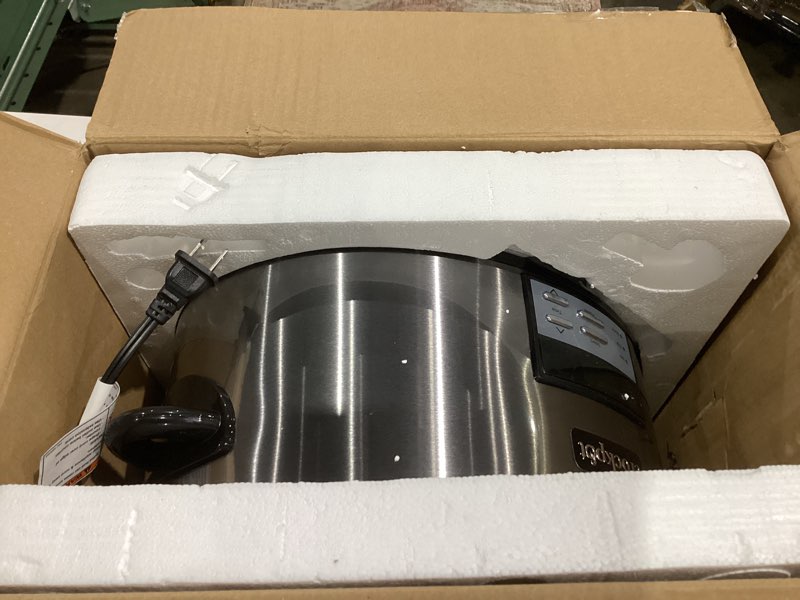 Condition photo showing Good Condition for Crock-Pot Large 8-Quart Programmable Slow Cooker with Auto Warm Setting Black Stainless Steel