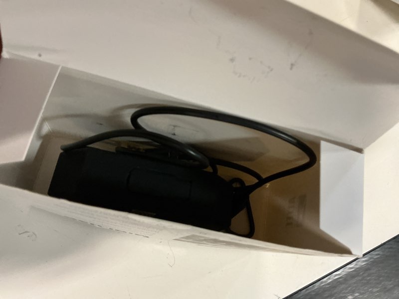 https://lotting-media.assets.bidfta.com/lotting_c28bfa62-4469-4bac-ac8e-7135bbaa3c21