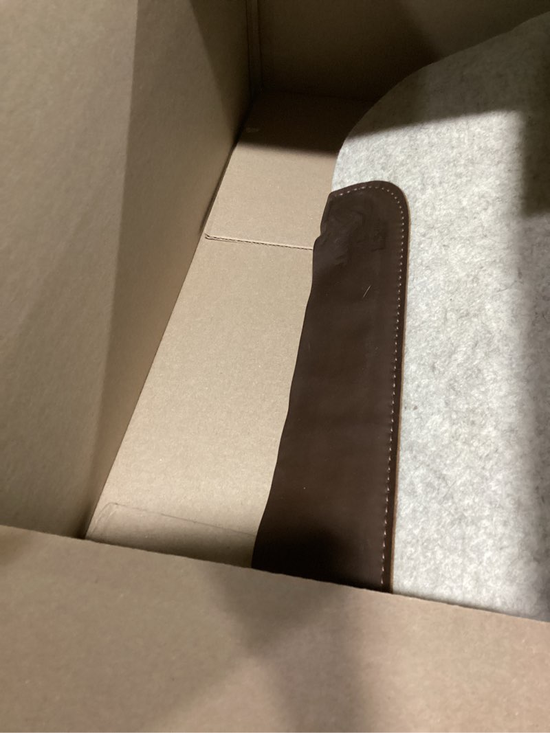 Condition photo showing Good Condition for 5 star horse saddle pad - 1" thick western contoured natural pad - the performer full skirt 32" x 32" - great for barrel racing, trail riding & roping
