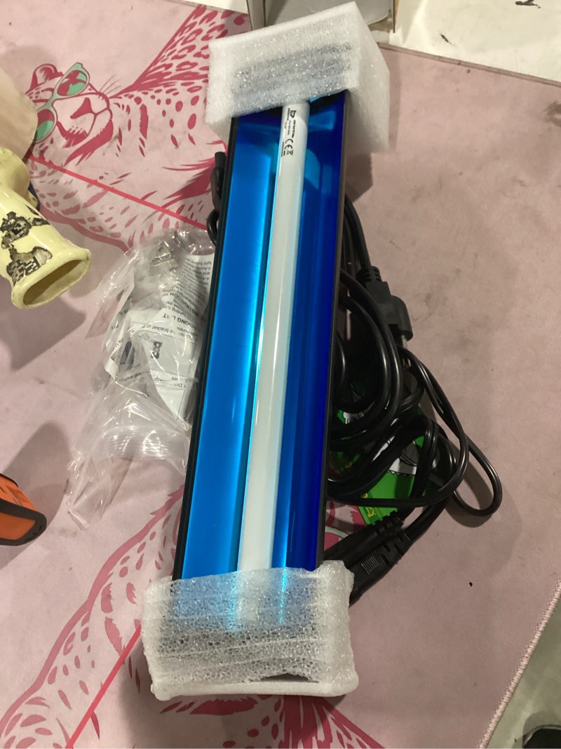 Condition photo showing Good Condition for t5 uvb light for reptiles, 10.0 8w ho uva uvb reptile light fixture, 12 inch lamp tube for bearded dragon, tortoise, lizards, reptiles and amphibians 8w-12inch