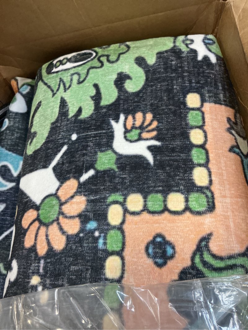 Condition photo showing Good Condition for Lofus 8x10 Area Rugs, Large Area Rug for Living Room, Floral Washable Area Rug for Bedroom, Office, Dining Room, Non-Slip Vintage Boho Rug, Low-Pile Soft Carpet, Traditional Oriental Style, Dark Green Dark Green 8' x 10' (Rectangular)