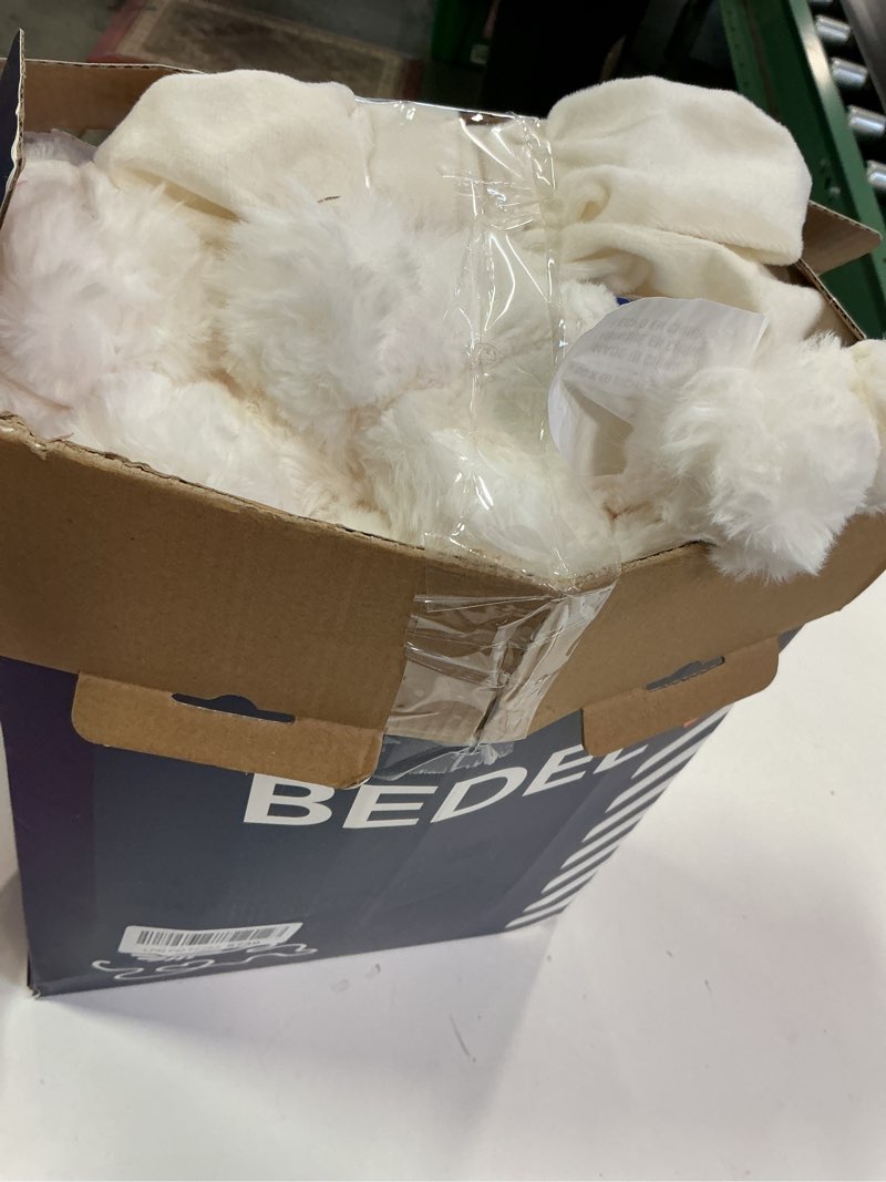 Condition photo showing Good Condition for BEDELITE Faux Fur Throw Blanket for Couch, Soft and Cozy Luxurious 3D Striped Fluffy Blanket, 770GSM Thick Warm Plush Fuzzy Faux Rabbit Fur Blanket for Women Gift (Cream, 50"x 60") 01-cream Throw(50"x60")