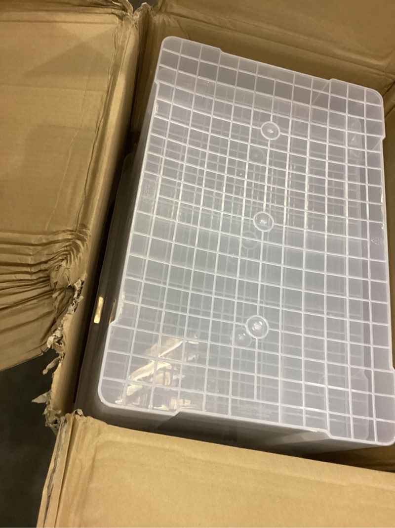 Set of 4 plastic container
