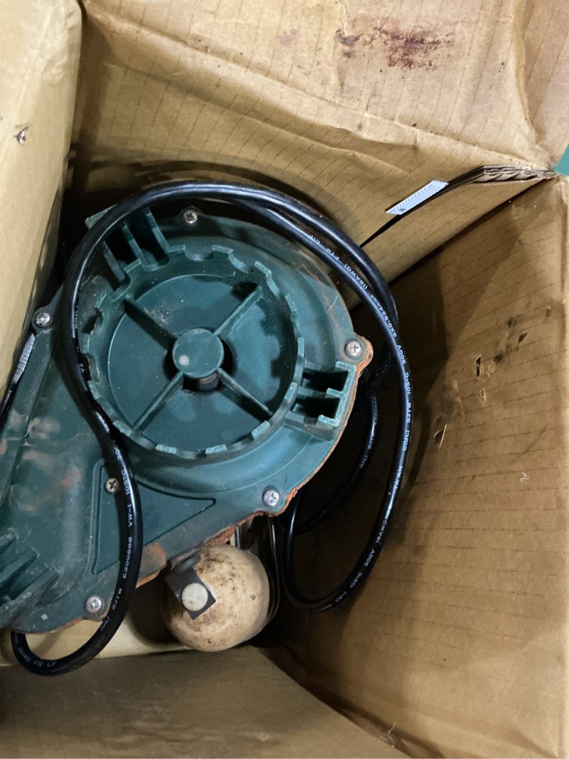 Condition photo showing As Is for zoeller 0.33-hp 115-volt cast iron submersible sump pump