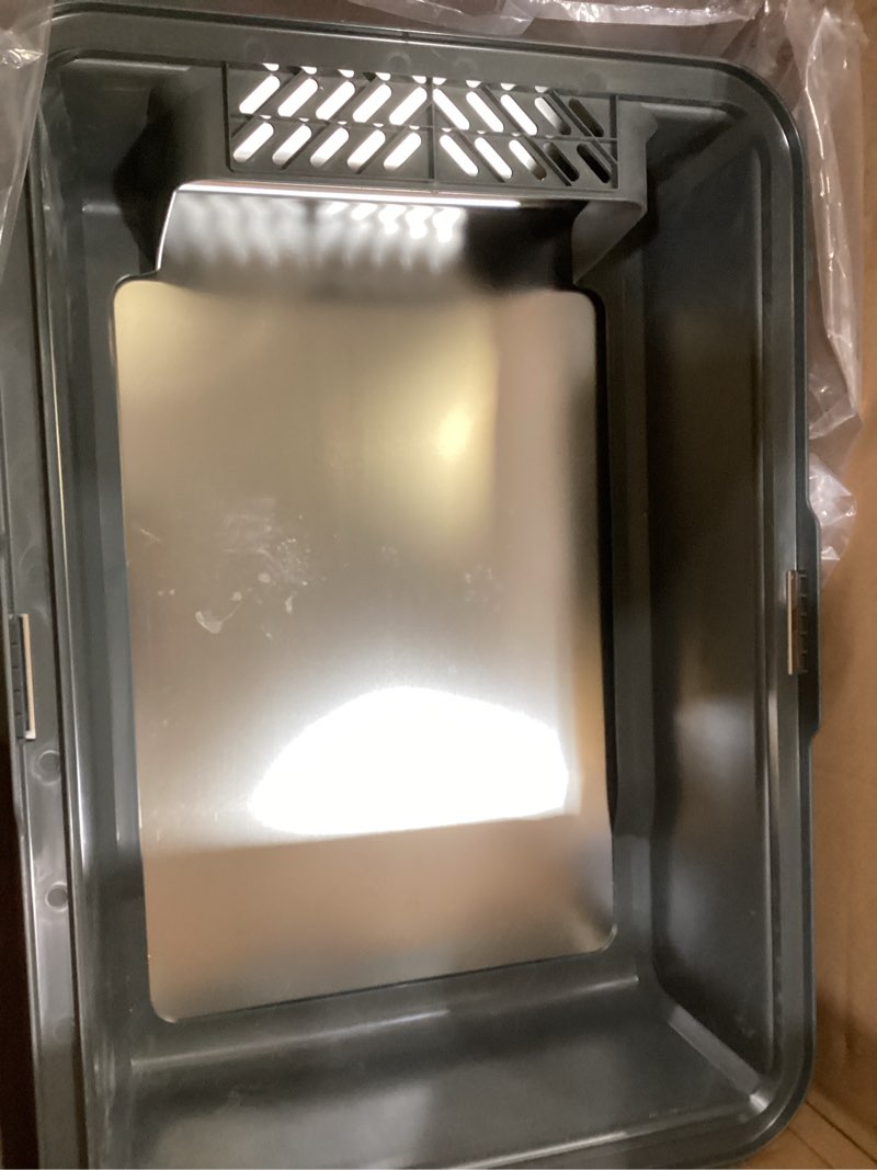 Condition photo showing As Is for xxxl extra large stainless steel litter box, 28" l x 20" w x 14" h super large stainless steel litter box, suitable for large cats and multiple cats, non-sticky, anti-leakage, easy to clean navy blue