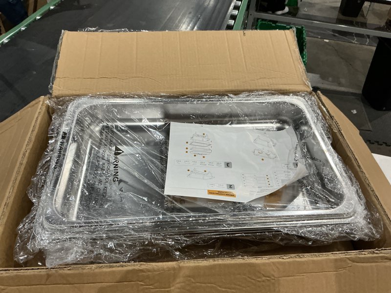 Condition photo showing New/Like New for 9qt 4 pack [multiple food pans combo] chafing dishes for buffet | high grade [durable and hard] chafing dish for parties, events & weddings, indoors & outdoors, gold