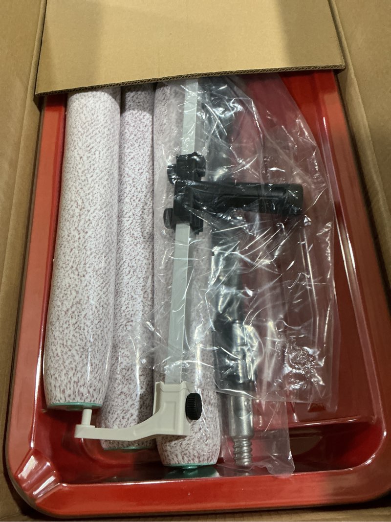 Condition photo showing Good Condition for 18 inch paint roller kit with extension pole, 11 piece paint set for large walls and ceilings, heavy-duty paint tray with 4 liners, low-lint microfiber roller covers for interior painting