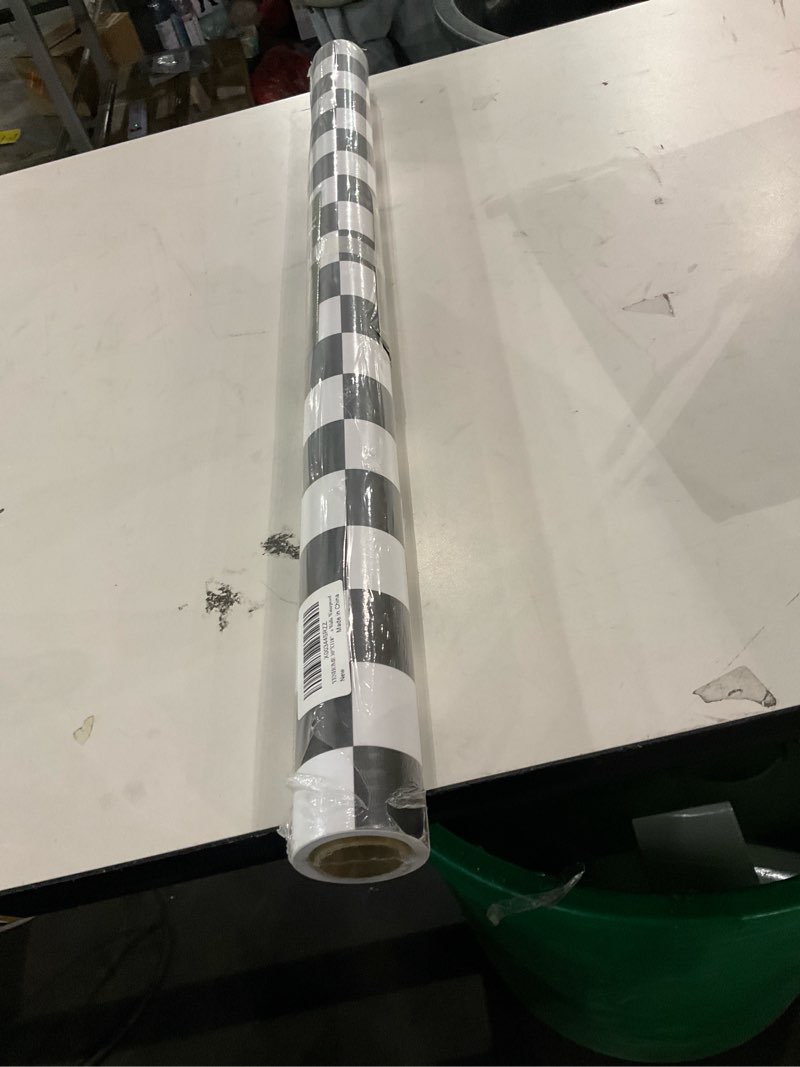 Condition photo showing New/Like New for YENHOME Self Adhesive Checkered Wallpaper Modern Black and White Contact Paper Peel and Stick Countertops Waterproof Removable Wallpaper for Bathroom Kitchen Backsplash Countertop Cabinet 17.7"X80" 17.7" x 80" Black/White