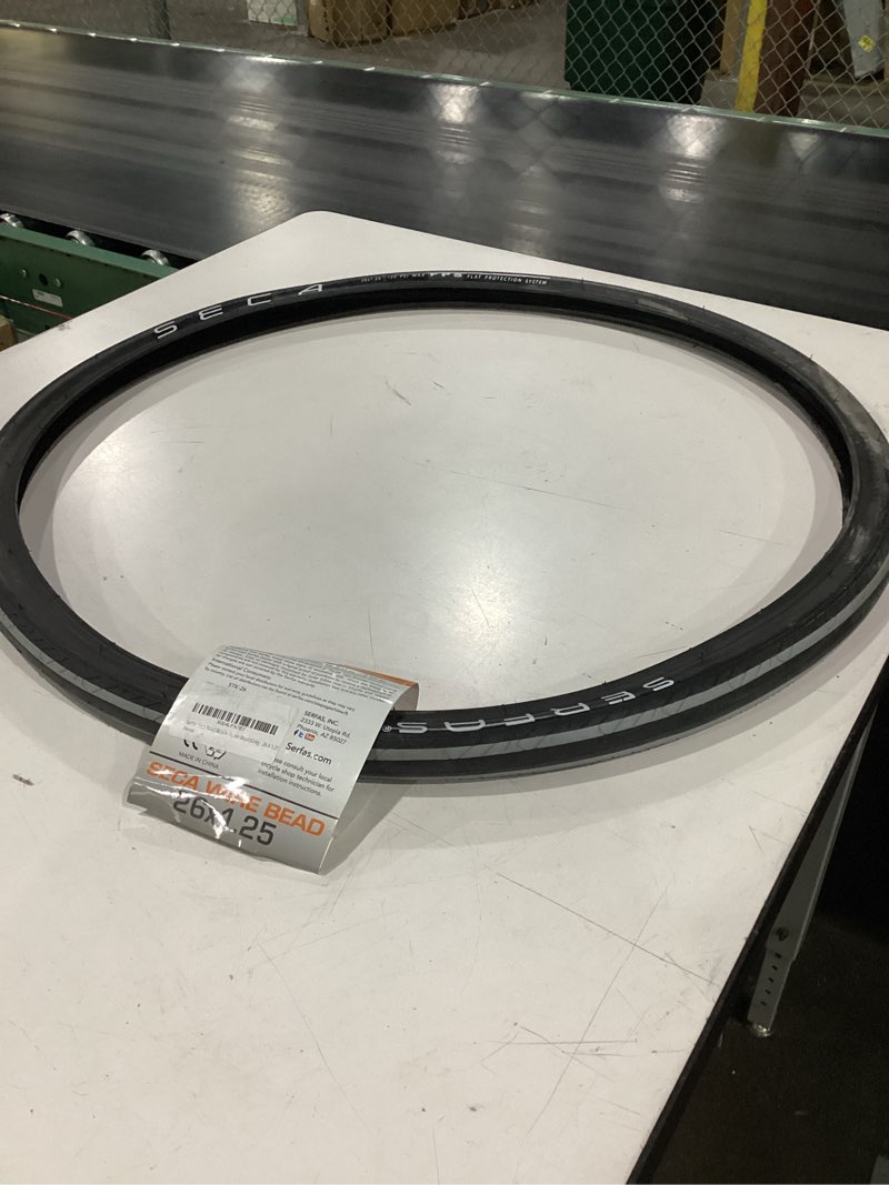 Condition photo showing As Is for serfas seca road bicycle wire bead tire 26x1.25