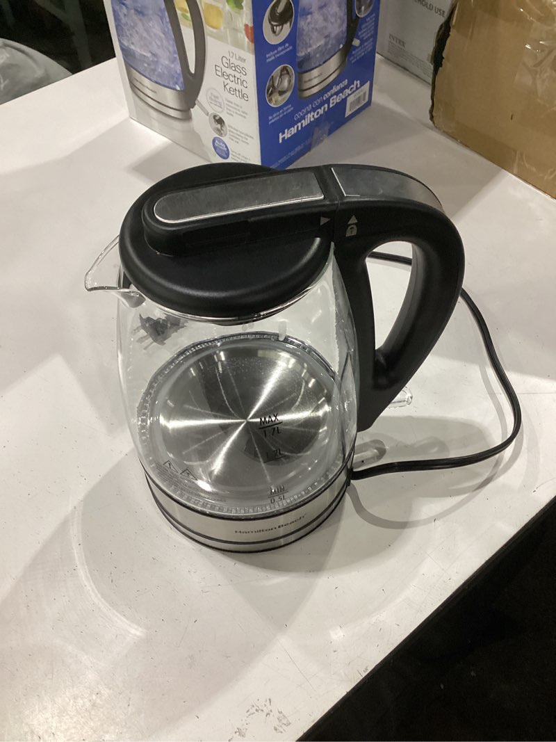 Condition photo showing Good Condition for hamilton beach 1.7l electric kettle, water boiler & heater, led indicator, built-in mesh filter, auto-shutoff & boil-dry protection, cordless serving, clear glass (40864) clear glass 1.8 quarts