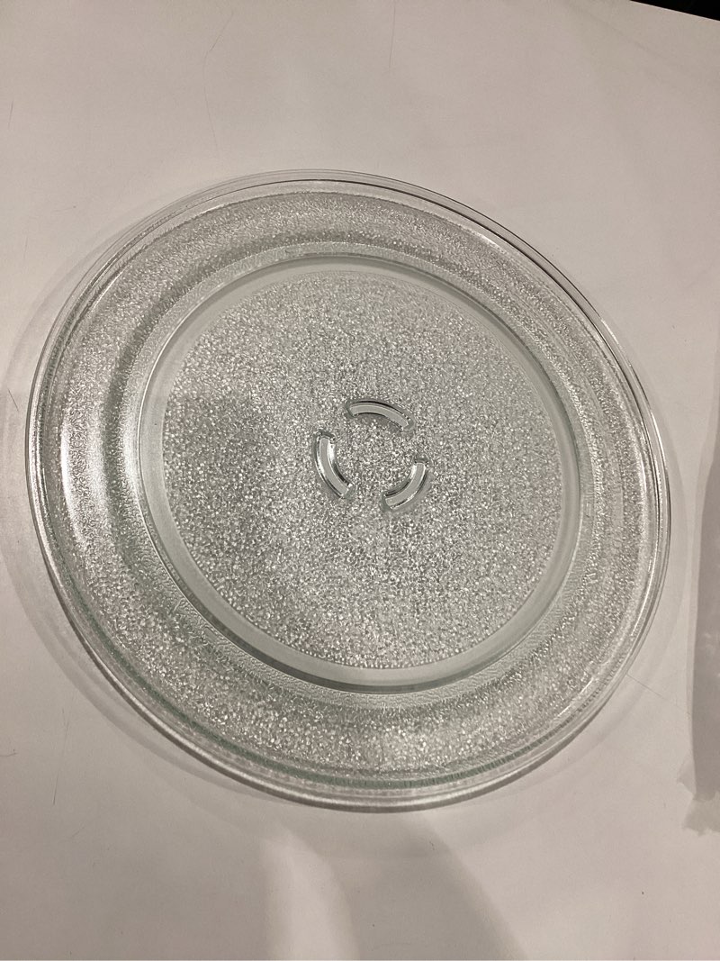 Condition photo showing Good Condition for 14.2" Microwave Glass Plate for Whirlpool W10818723 Microwave Plate Replacement Microwave Glass Plate for KitchenAid, Maytag 14 1/8 Microwave Glass Turntable 4375274 4252778 461967720541 14.2" Ring Shape Hole