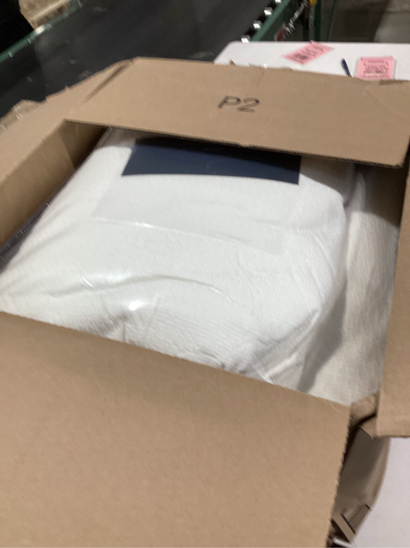 Condition photo showing New/Like New for Vera Wang - Queen Comforter Set, Naturally Soft Cotton Bedding w/Matching Pillowcases, Crisp & Smooth w/a Lightweight Feel, 3 Piece Bed Set (Threaded Basketweave White) Queen Threaded Basketweave White