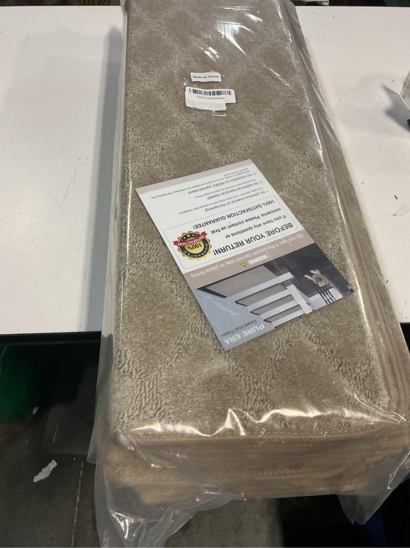Condition photo showing New/Like New for pure era bullnose carpet stair treads tape free non-slip indoor stair protectors pet friendly stair treads for wooden steps 9.5" x 30"(14 pieces, cream gray diamond trellis) cream gray diamond trellis 14 pieces with bullnose