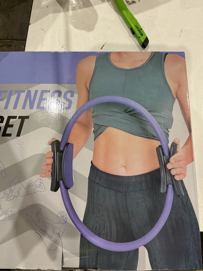 Condition photo showing New/Like New for fitness set