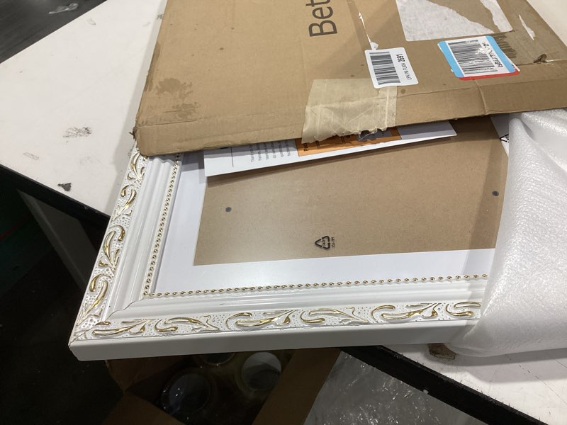 Condition photo showing Good Condition for Betionol Diamond Painting Frames, Classic White Nature Solid Wood Frame Covered Plaster Fit For 12x16 inch/30x40cm Photos or Prints, Including Plexiglass and Back Mat and Hanging Kits