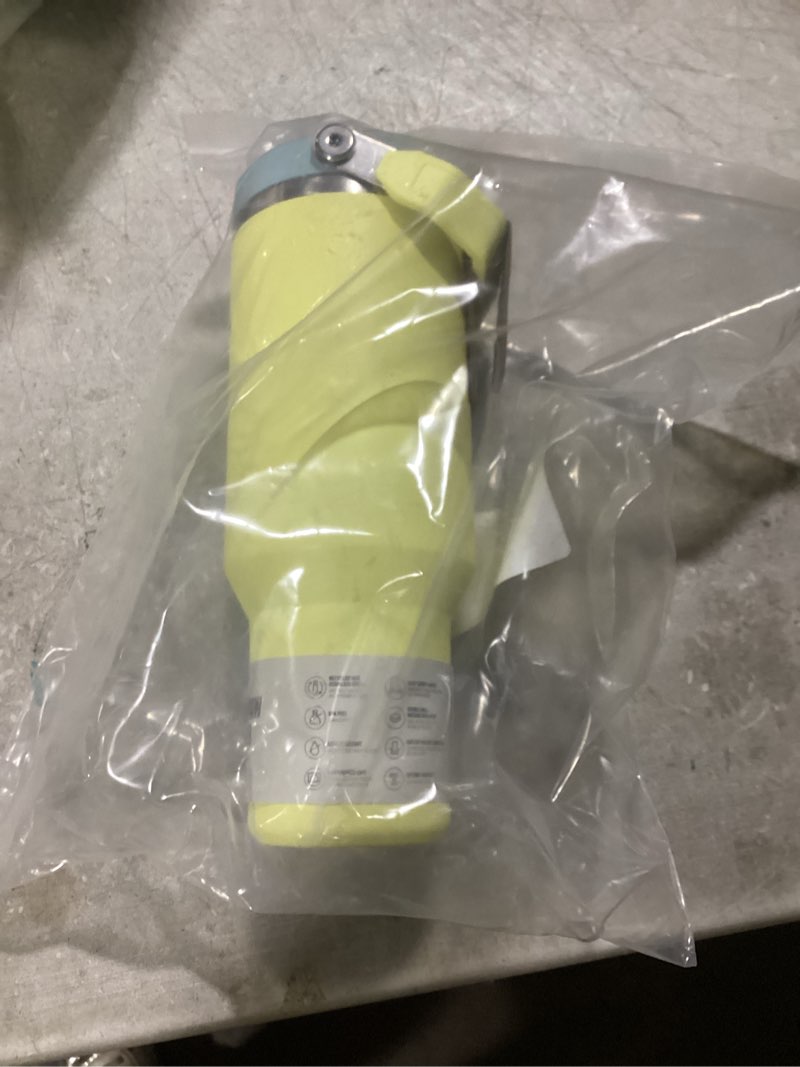 Condition photo showing Good Condition for stanley ice flow 40 oz pomelo bpa free insulated straw tumbler