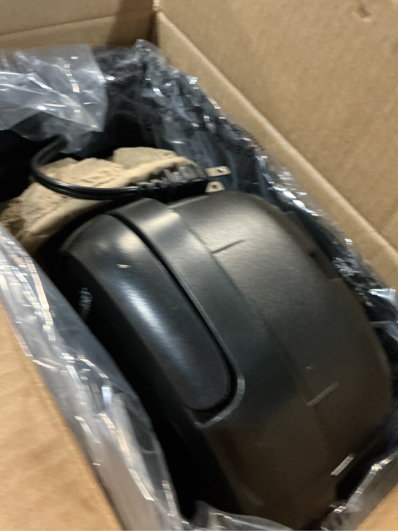 Condition photo showing Good Condition for amazon basics 8-sheet cross cut paper shredder and credit card shredder - black 8 sheet black