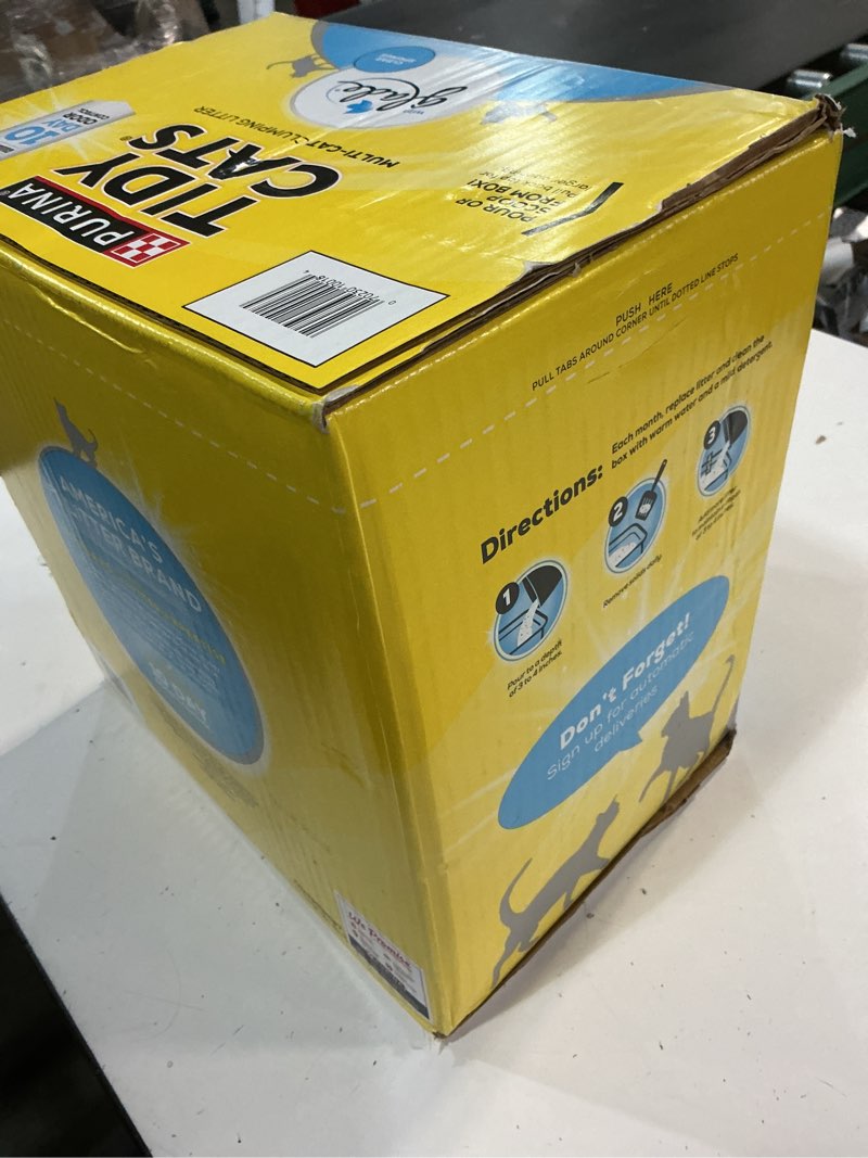 Condition photo showing New/Like New for purina tidy cats clumping multi cat litter, glade clear springs - 38 lb. box 38 pound (pack of 1)