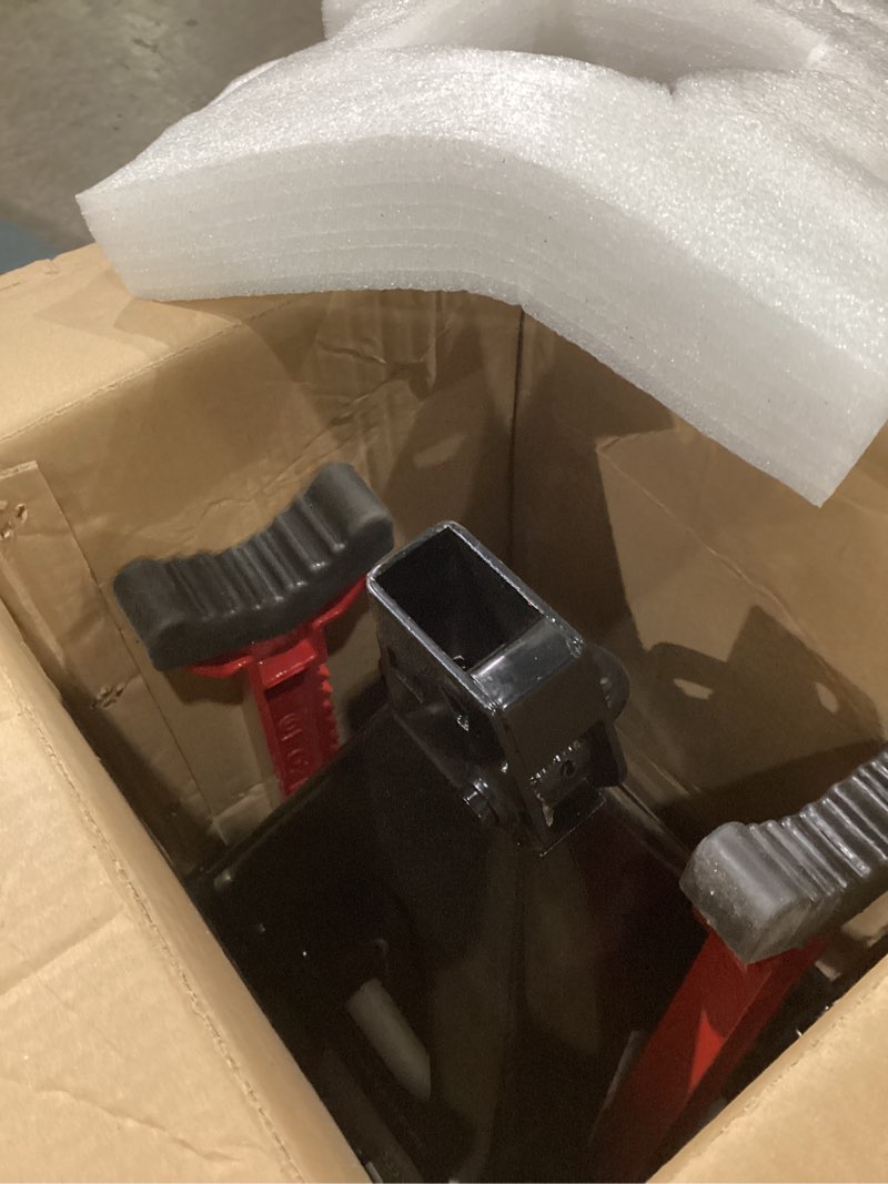 Condition photo showing Good Condition for 6 ton jack stands, 15.6"-23.4" adjustable with double pin locking,heavy duty jack stands with extra rubber pads,car lifts for home garage,lifting various vehicles,1 pair black 6 ton double pin locking with rubber pads black+red