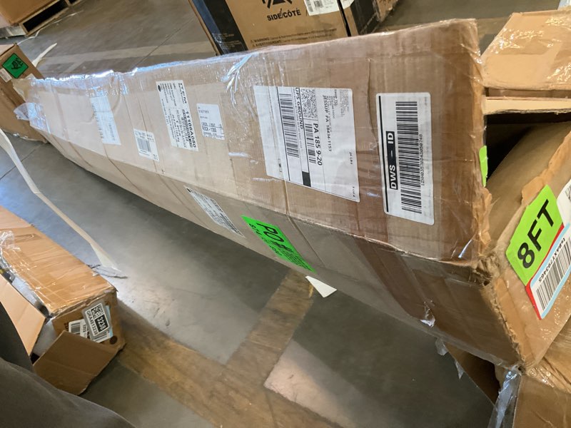 Condition photo showing Good Condition for manduka pro yoga mat - 6mm | lifetime durability | hygienic construction | premium studio quality | teacher approved black sage 78" x 78"