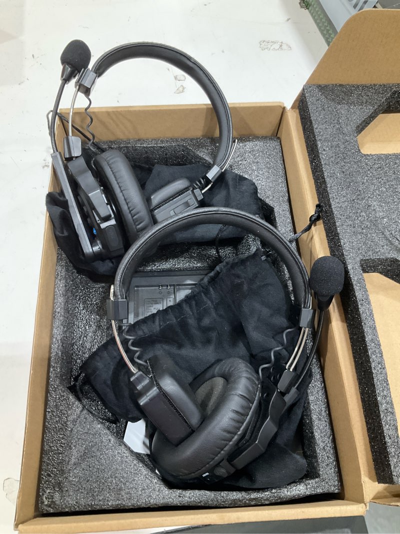 Condition photo showing Good Condition for synco xtalk x2 wireless intercom headset system, 2.4ghz communication headset for 2-person with 24h workingtime 350m/1148ft, synco-xtalk-communication-headsets-intercom 2 pcs