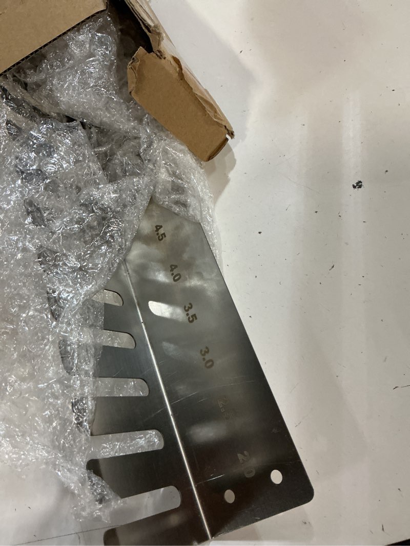 Condition photo showing Good Condition for zonon endotracheal tube holder 304 stainless steel rack wall hanging frame endotracheal tube holders intubation hanger for veterinary equipment supplies(29.3 inch, 2.0-14)
