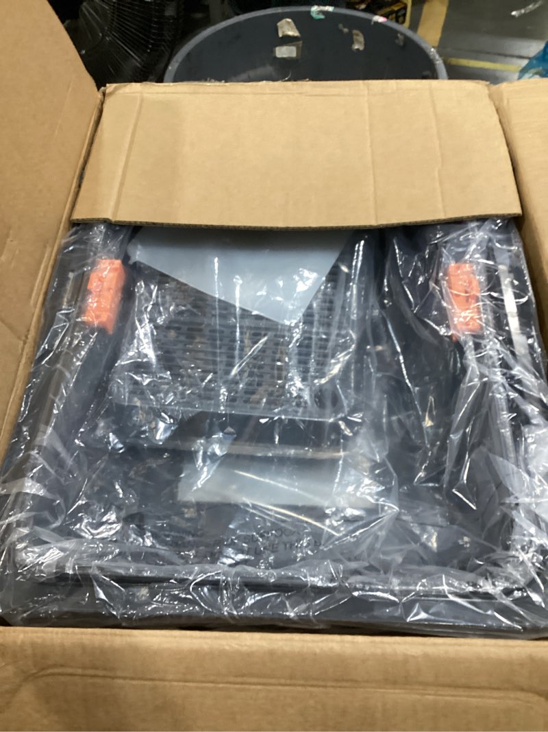 Condition photo showing Good Condition for xxxl stainless steel litter box with lid,28" l*20" w*18" h extra large metal cat litter boxs, jumbo enclosed litter box for big cats and multi-cat households,non-sticky, anti-leakage, easy to clean dark gray