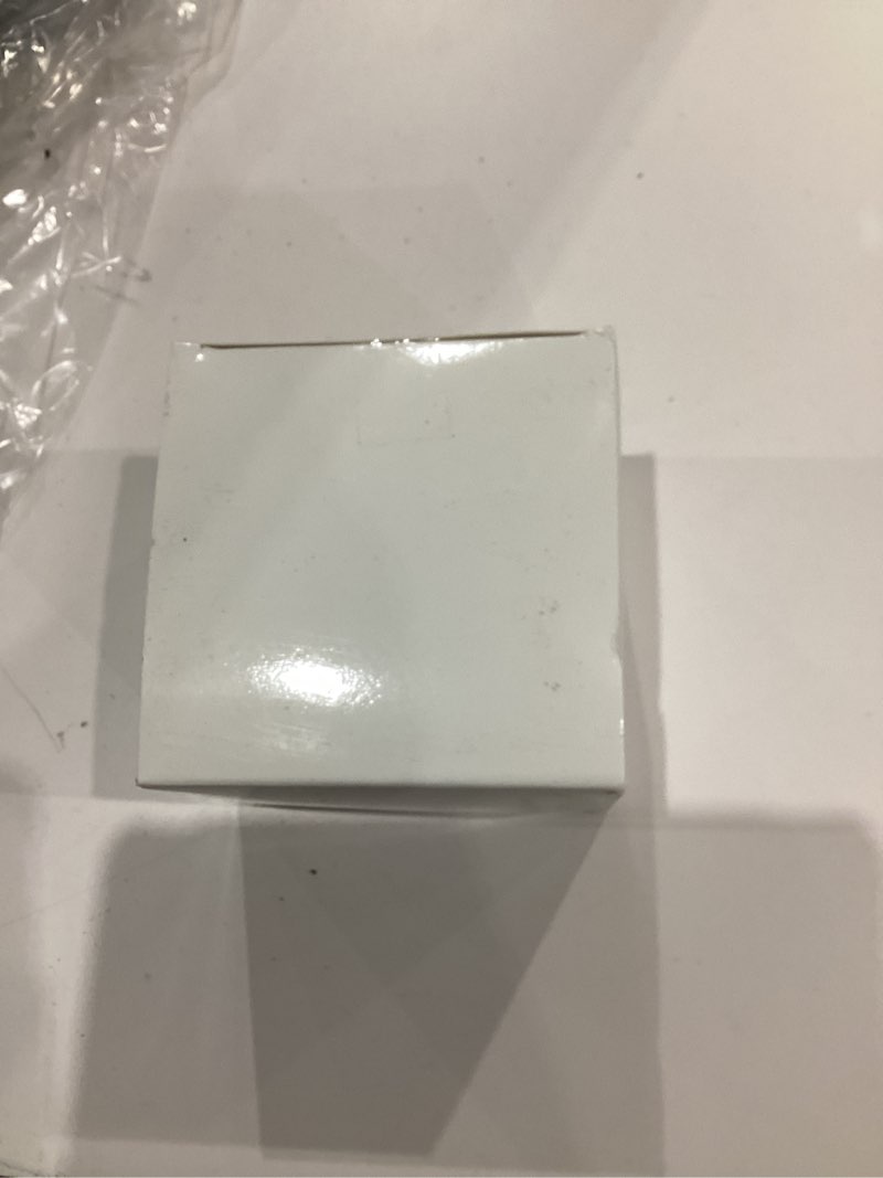 Condition photo showing New/Like New for Ecally 65.6 ft Scalloped Bulletin Board Borders Classroom Borders Shine Scalloped Borders Decorative Bulletin Board Trim Poster Board Decorations for School Classroom Home Decor (Gold)