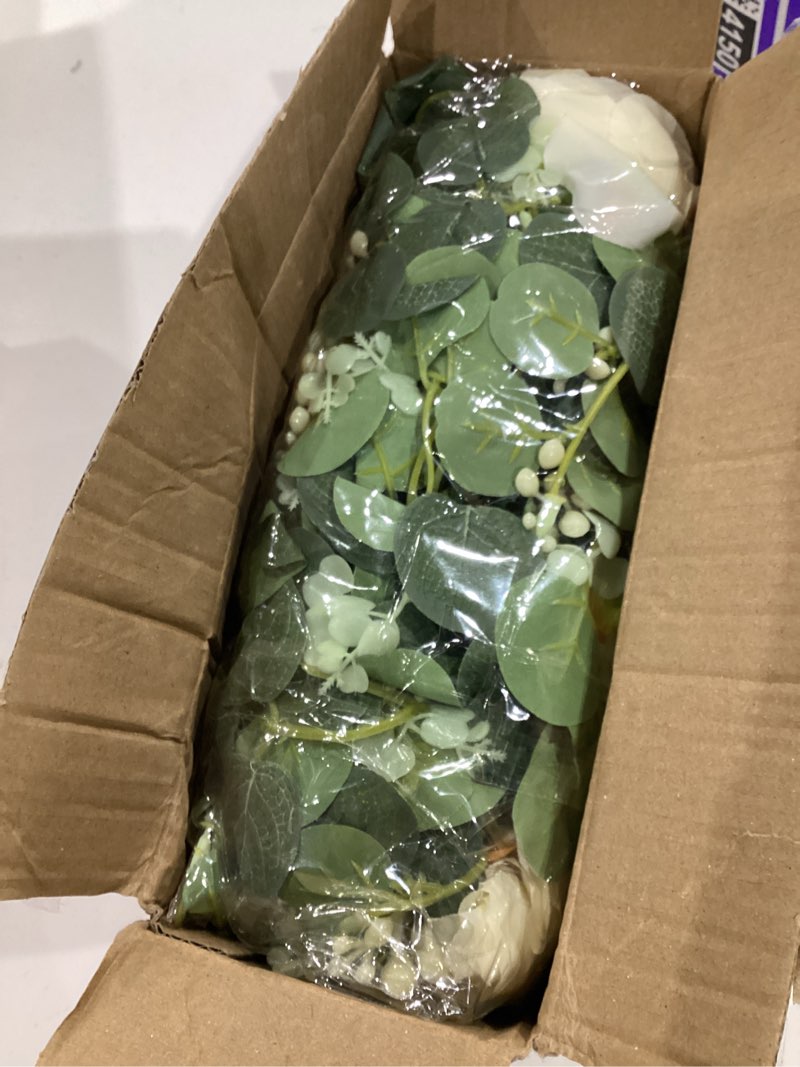 Condition photo showing Good Condition for der rose 2 pcs 13ft artificial floral garland, champagne rose flower garland for backdrop wedding arch flowers backdrop eucalyptus greenery garland champagne 2 pcs