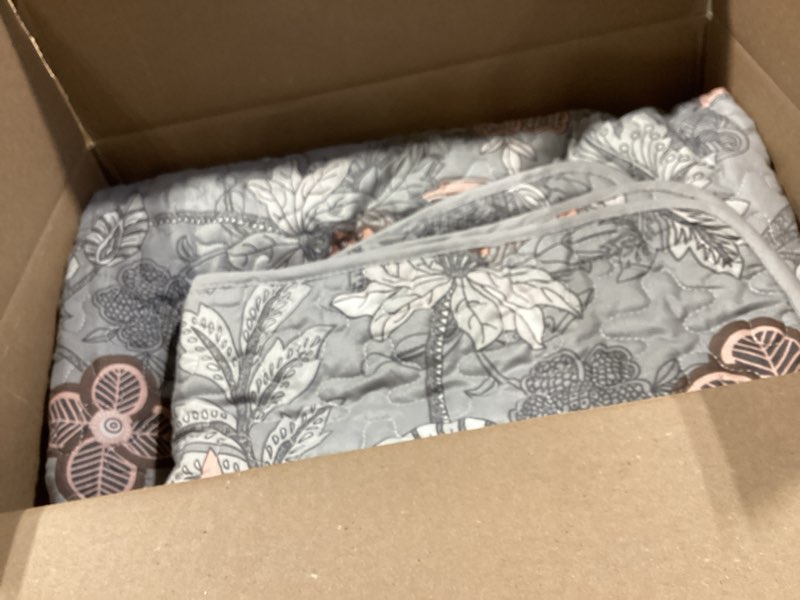 Condition photo showing Good Condition for wongs bedding floral quilt set queen size, grey botanical queen bedspread bedding sets soft lightweight microfiber flower gray coverlet set 3 pieces for all season (96"x90") queen grey