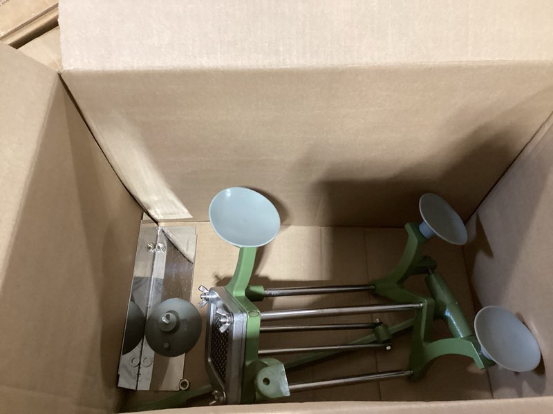 Condition photo showing As Is for new star foodservice 37340 commercial restaurant french fry cutter with suction feet, 1/4-inch