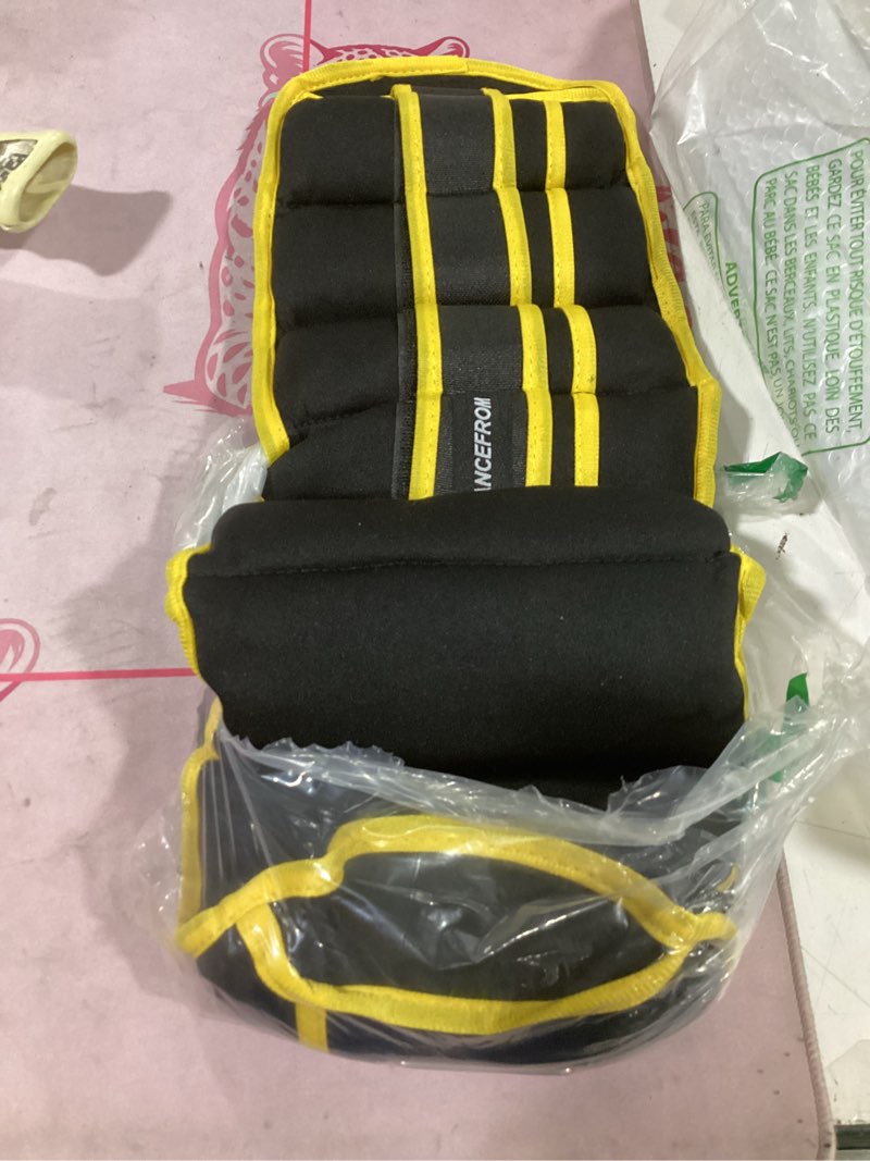 Condition photo showing Good Condition for fitvids fully adjustable ankle wrist arm leg weights, 1-20lbs, multiple options adjustable, 15-lb pair, 0-7.5 lbs each